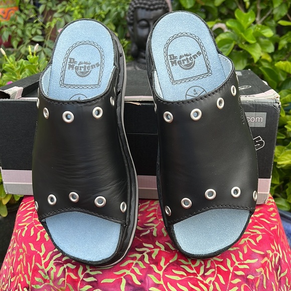 New Dr. Martens Silver Gromet Cut Out Black Vintage 90’s Chunky Slides Sandals - Picture 17 of 17